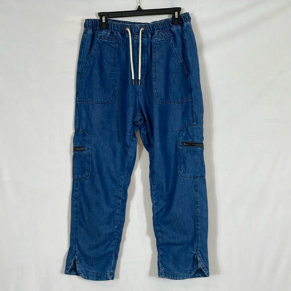 Pilcro Jeans Size L Relaxed Fit High Rise Pull On Cargo Denim EUC Worn Once